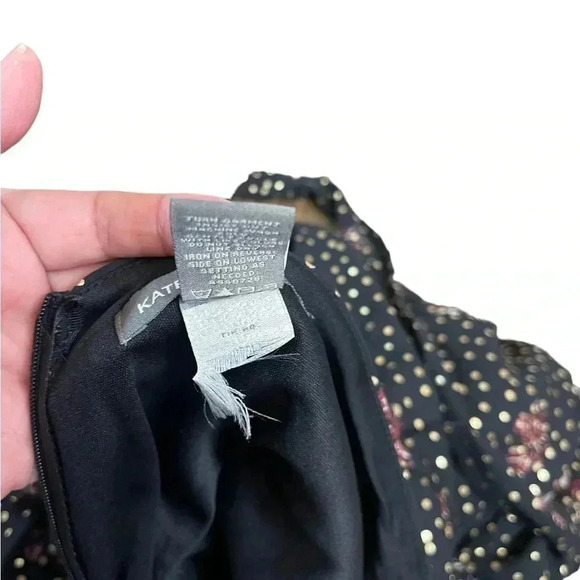 Kate & Mallory Black Gold Floral Long Sleeve V-Neck Maxi Dress Women’s size XS - Picture 6 of 16